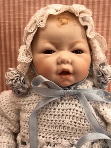 lot 90 image: 3 Small Porcelain Dolls