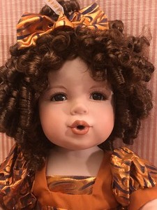 lot 101 image: Marie Osmond Hersheys Kiss Collectible Doll