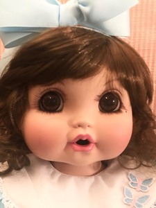 lot 102 image: Marie Osmond Doll