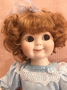 lot 120 image: Marie Osmond Doll in a Blue Sateen Dress