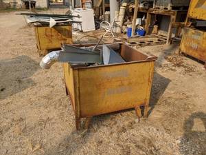 lot 510 image: Stackable Steel Metal Container for Scrap, with Scrap Steel & Aluminum