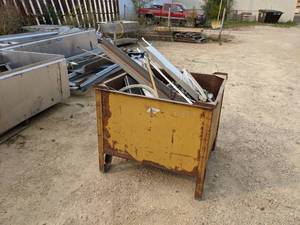 lot 513 image: Stackable Steel Metal Container for Scrap, with Scrap Steel