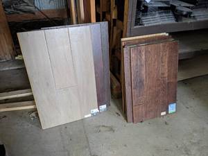 lot 628 image: Hardwood Flooring Samples - Great for Crafts