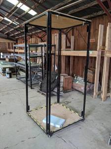 lot 629 image: Door Display Frame on Wheels