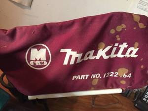 lot 43 image: Makita Belt Sander