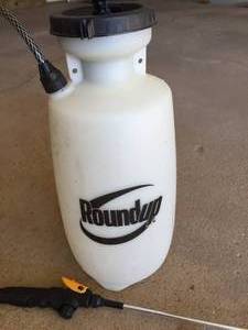 lot 67 image: RoundUp Garden Sprayer