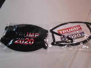 lot 6 image: Trump Cloth Mask