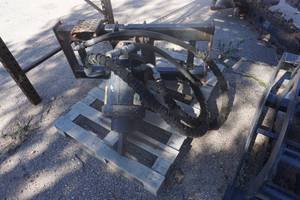 Cat Brand Universal Mount Bobcat Skid Loader Skid Steer Hydraulic Auger Attachment