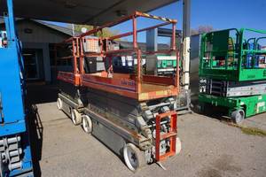Sky Jack Model SJIII 3226 Scissors Lift