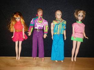 lot 71 image: 1970s Dawn Dolls by Topper