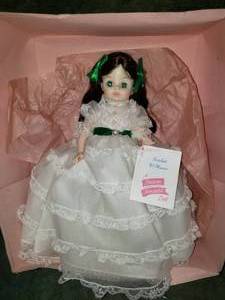 lot 45 image: Madame Alexander Gone With the Wind Scarlett OHara Doll