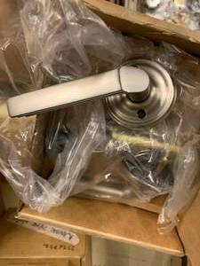ASSORTMENT OF DOOR HANDLES