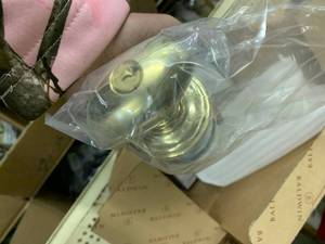 ASSORTED DOOR HANDLES