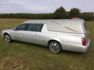 2003 Cadillac DeVille Professional Funeral Coach