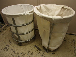 UTILITY CART, STATIONARY HOLDER, WITH LINERS