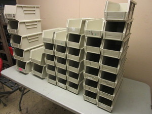 AKRO BINS, ASSRTD. SIZES