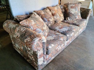 lot 75 image: Vintage Tropical Floral Print Sofa