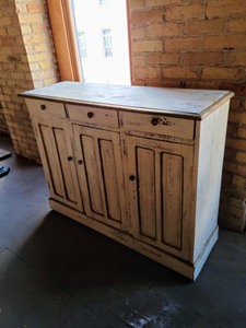 lot 97 image: Vintage Painted Cabinet