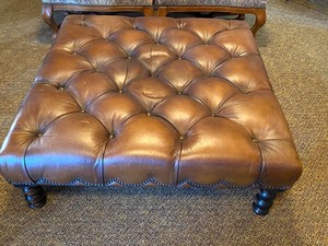 lot 2 image: Large Tufted Ottoman