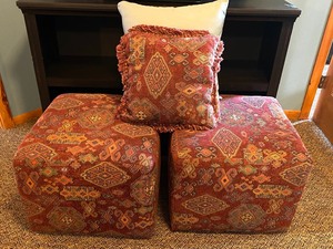 lot 6 image: AztecSouthwestern Decorative Upholstered Cube