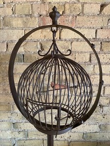 lot 28 image: Decorative Metal Bird Cage on Stand