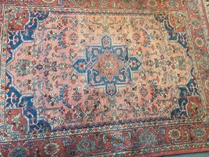 lot 35 image: Karastan Rug