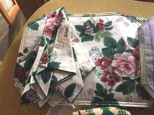 lot 232 image: Large Kitchen Towel Lot