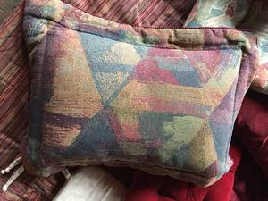 lot 234 image: Comforter, Pads, And Pillow Lot