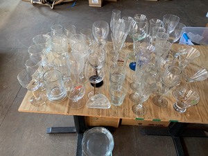 lot 242 image: Large Glassware Lot
