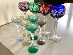 lot 206 image: Glassware Lot- Gorgeous Stemware