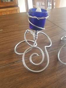 lot 605 image: Lovely Twisting Metal Candle Holders