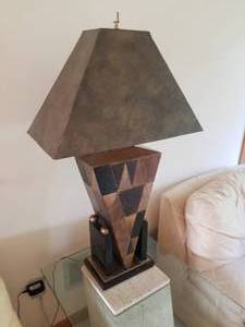 lot 331 image: Wonderful Contemporary Table Lamp