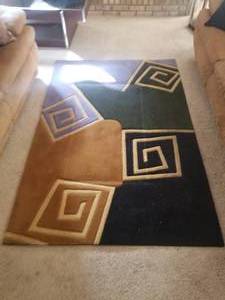 lot 340 image: Fine Contemporary Area Rug by CustomWeave- 4 x 6