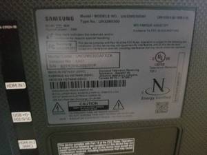 lot 103 image: Samsung 32 Full HD LED TV Model UN32M530DAF