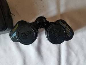 lot 461 image: Tasco Zip 2001 7x35mm Binoculars
