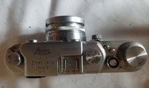 lot 450 image: Vintage WWII Era Leica Ernst Leitz Weltzer Camera
