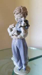 lot 136 image: Lladro Figurine  My Buddy 7609
