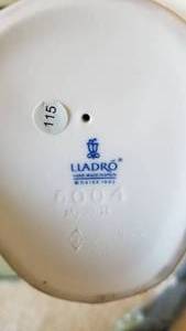 lot 145 image: Lladro Figurine  Bar Mitzvah 6004