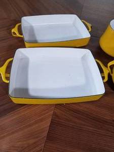 lot 391 image: Collection of Enamelware Cookware