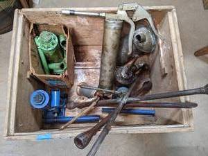 lot 104 image: Assorted Vintage Automotive Tools