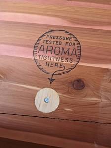 lot 135 image: Genuine Lane Cedar Storage Chest, As Is