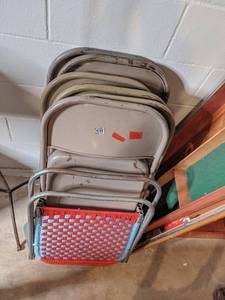 lot 133 image: Lot of Metal Folding Chairs