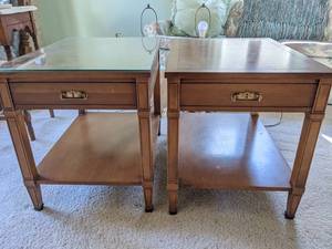lot 299 image: Lot of Two 1950s Imperial Wood Side Tables (Two Matching)