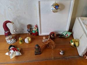 lot 76 image: Assorted Christmas Ornaments
