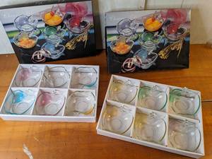 lot 86 image: Two Sets of Decorative Glass Dessert Dishes