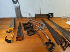 lot 101 image: Lot of Assorted Hand Saws