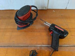 lot 103 image: Archer Soldering Gun and Tool Shop Power Finish Sander