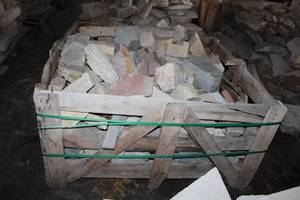 Lot of (1 Pallet) Building Stones