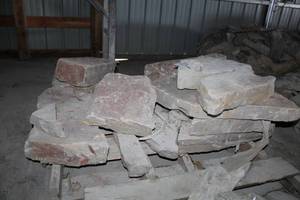 Lot of (1 Pallet) Stone Outcroppings