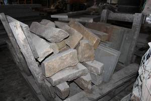 Lot of (1 Pallet) Sandy Creek Stones, NY Blue Stones